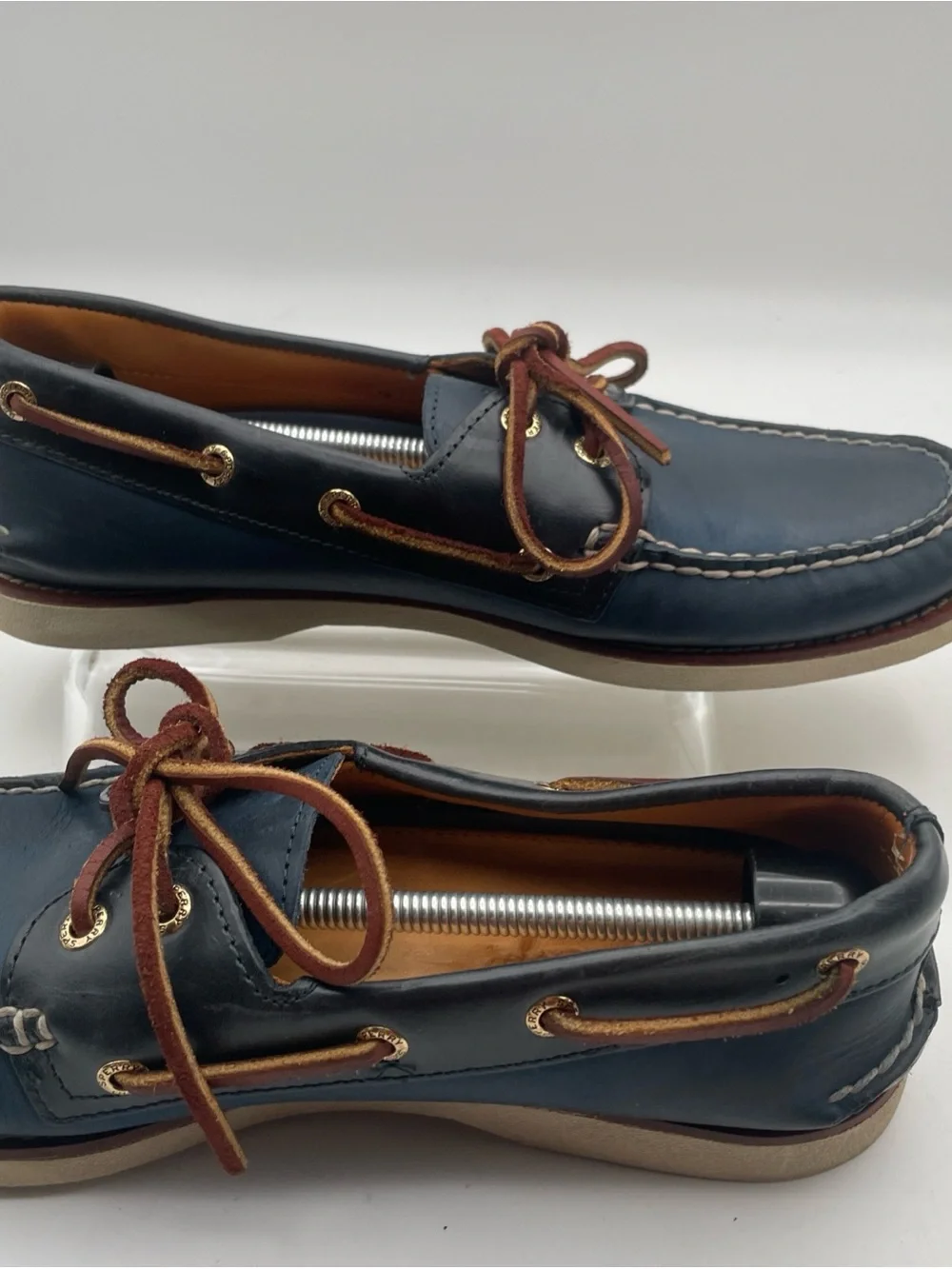 Sperry Gold Cup Navy Leather Boat Shoes with Brown Laces Men’s Size 8.5